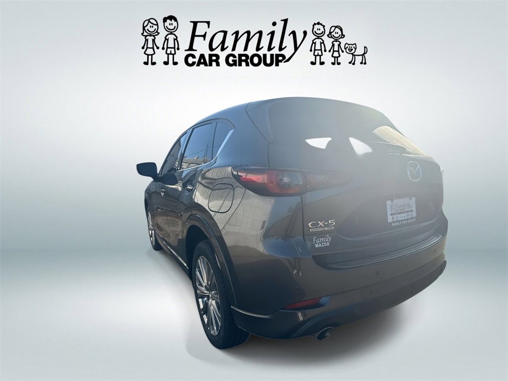 Used 2024 MAZDA CX-5 Carbon Edition image 4