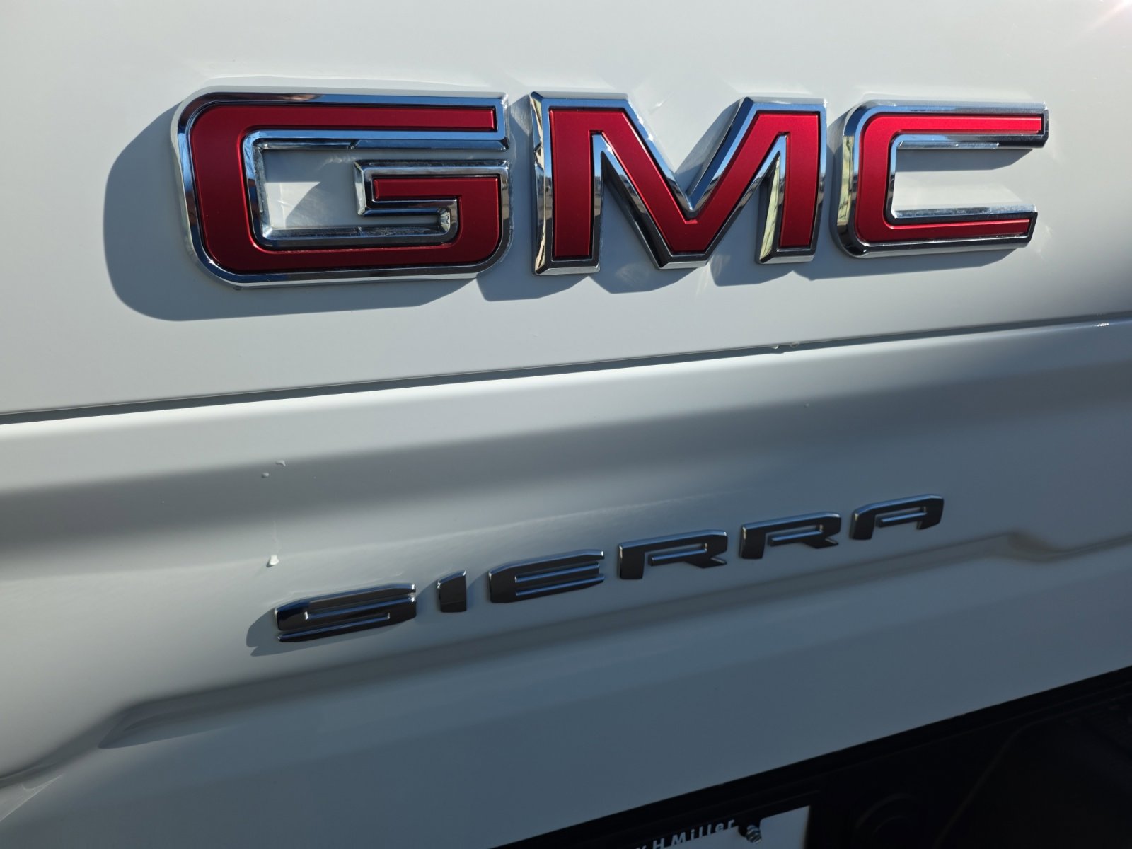 Used 2024 GMC Sierra 1500 SLT image 26