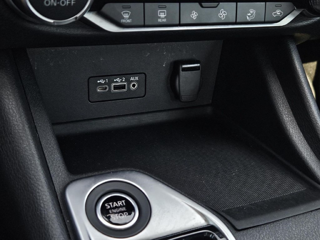 Certified 2022 Nissan Sentra SV w/ All-Weather Package FWD image 21