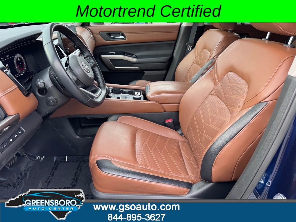 Used 2022 Nissan Pathfinder Platinum w/ Cargo Package AWD/4WD image 21