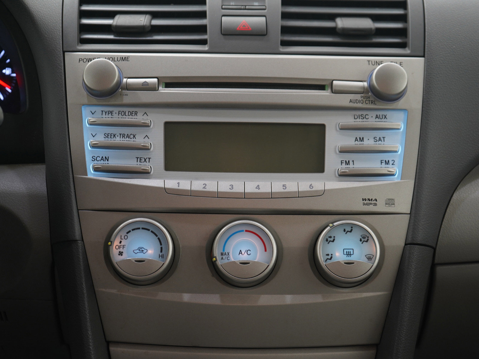 Used 2011 Toyota Camry LE w/ LE Extra-Value Pkg FWD image 15