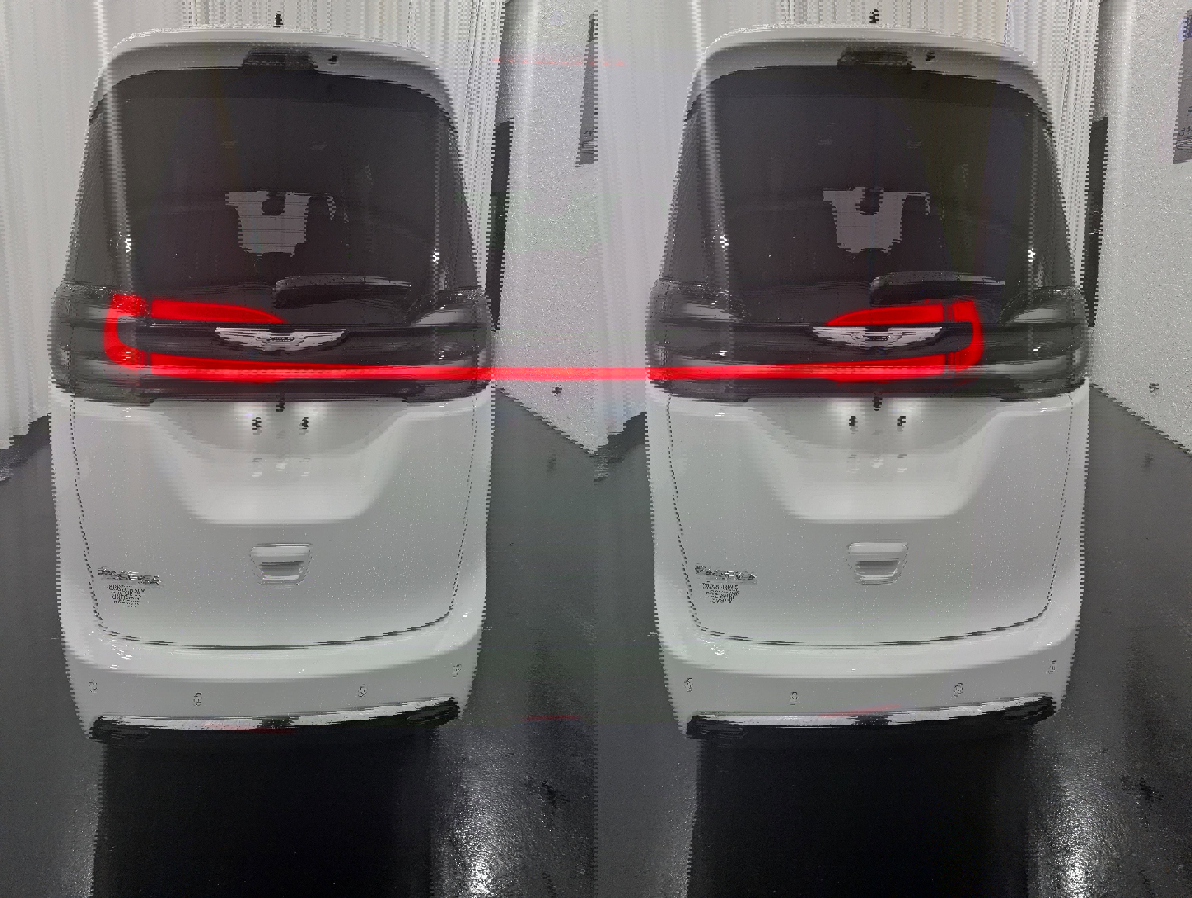 New 2026 Chrysler Pacifica Select image 8