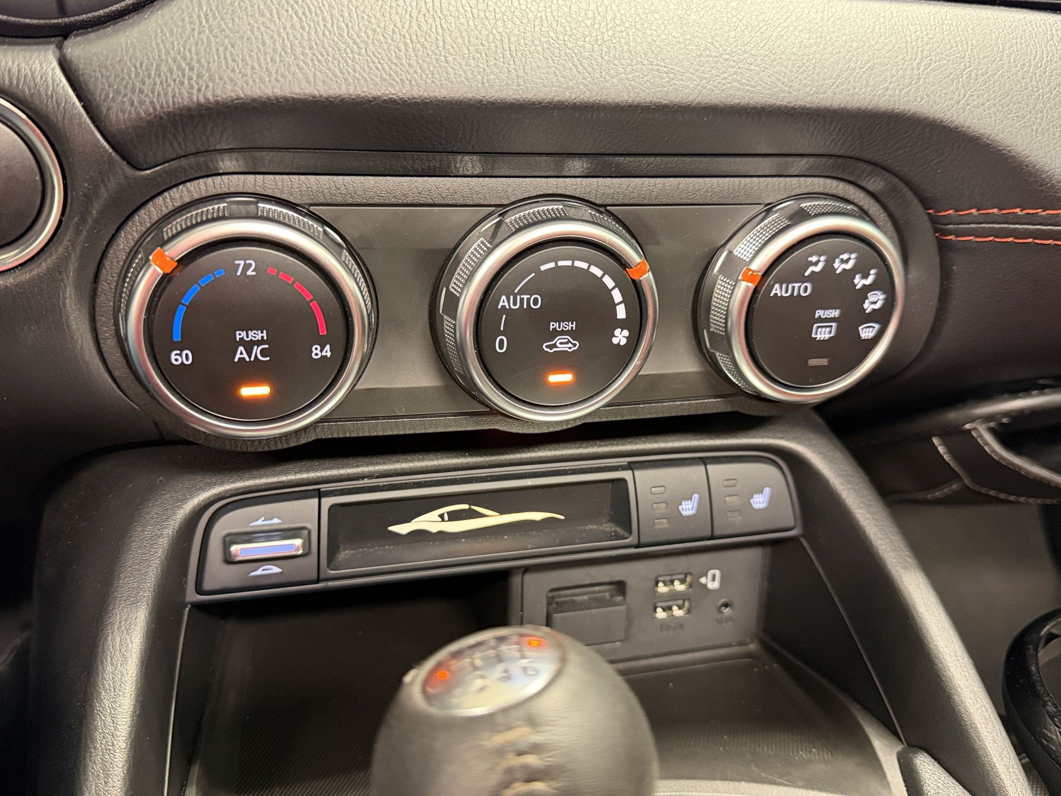 Used 2023 MAZDA MX-5 Miata Grand Touring RWD image 19