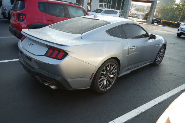 Used 2024 Ford Mustang GT Premium RWD image 22