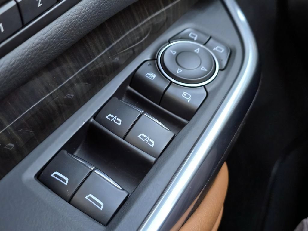 Used 2023 Cadillac XT4 Sport FWD image 19