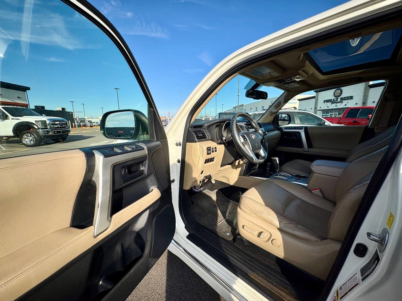 Used 2011 Toyota 4Runner SR5 w/ Premium Pkg w/Leather image 10