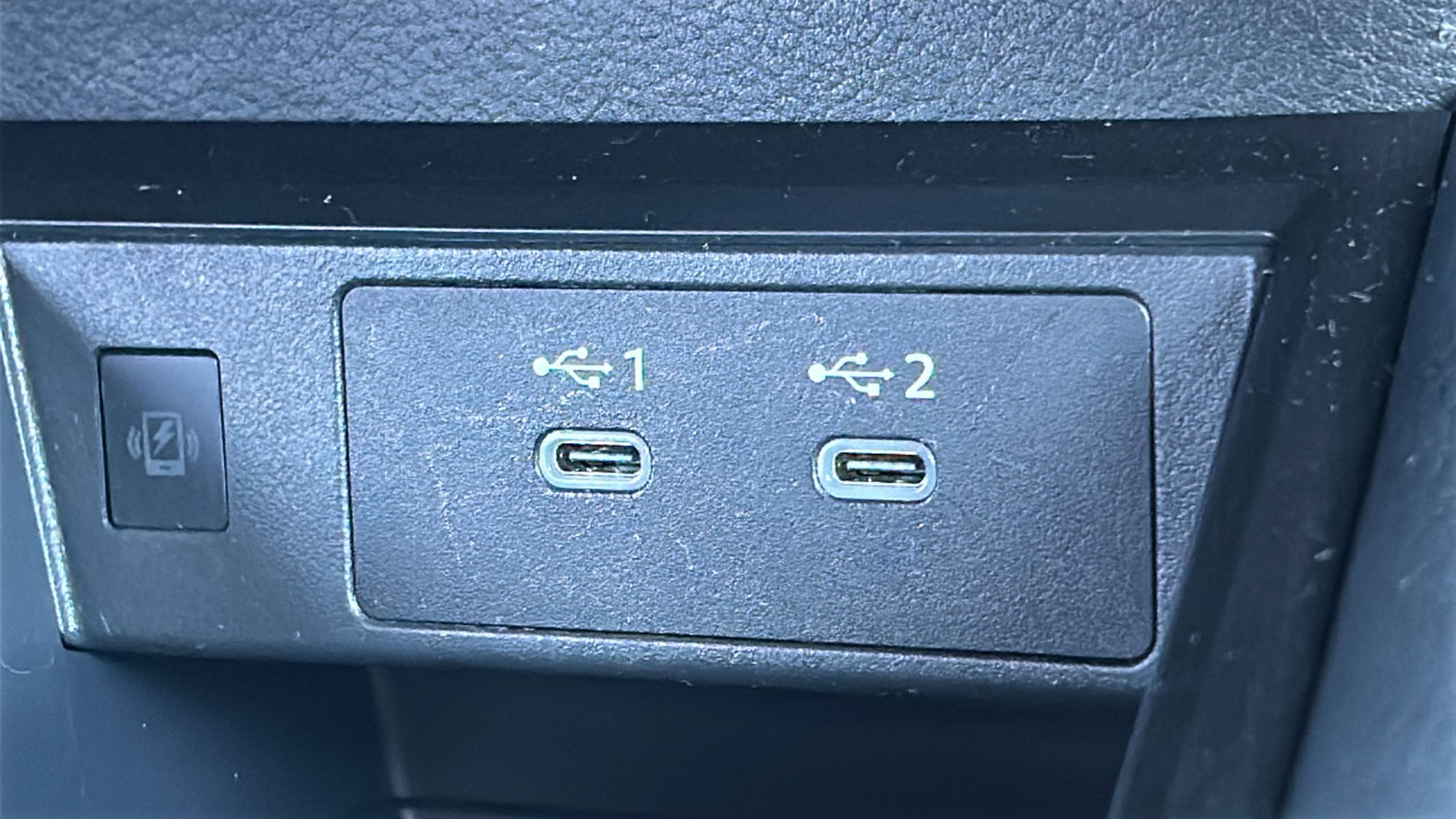 Certified 2025 Nissan Kicks SR image 25