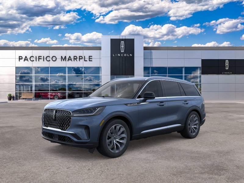 Used 2026 Lincoln Aviator AWD image 1