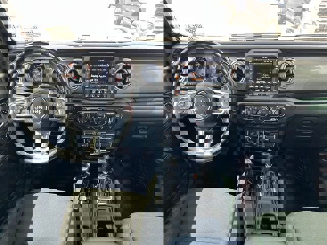 Used 2020 Jeep Wrangler Unlimited Sahara image 5