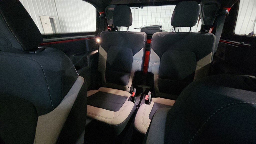 Used 2023 Ford Bronco Big Bend image 12