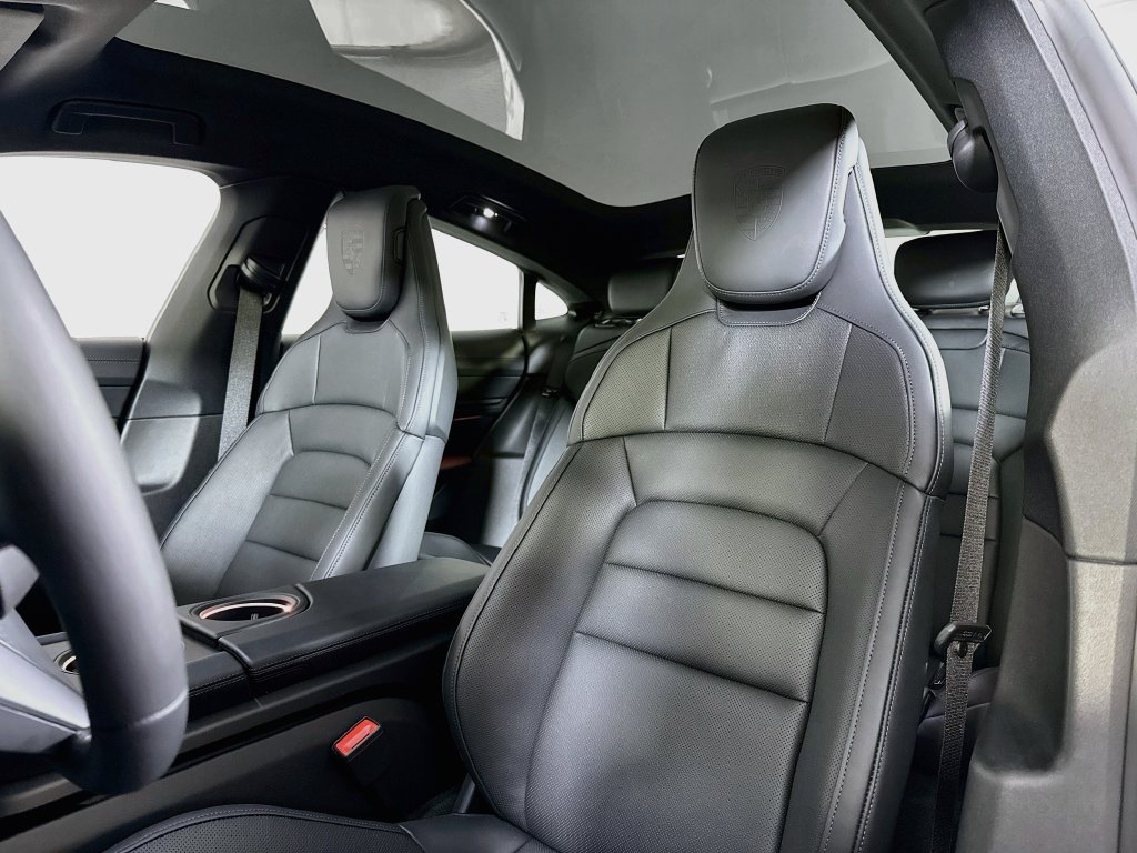 Certified 2026 Porsche Taycan 4S AWD/4WD image 5