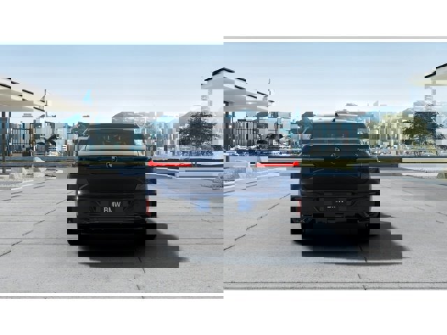 New 2026 BMW 750e xDrive w/ Executive Package image 5