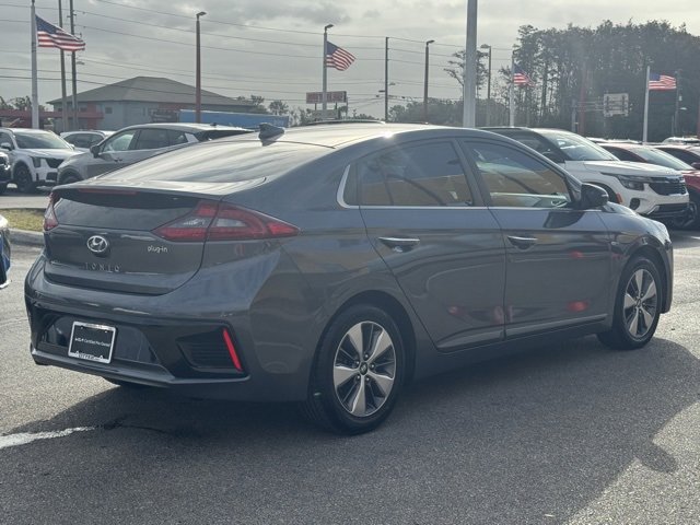 Used 2019 Hyundai Ioniq Limited image 4