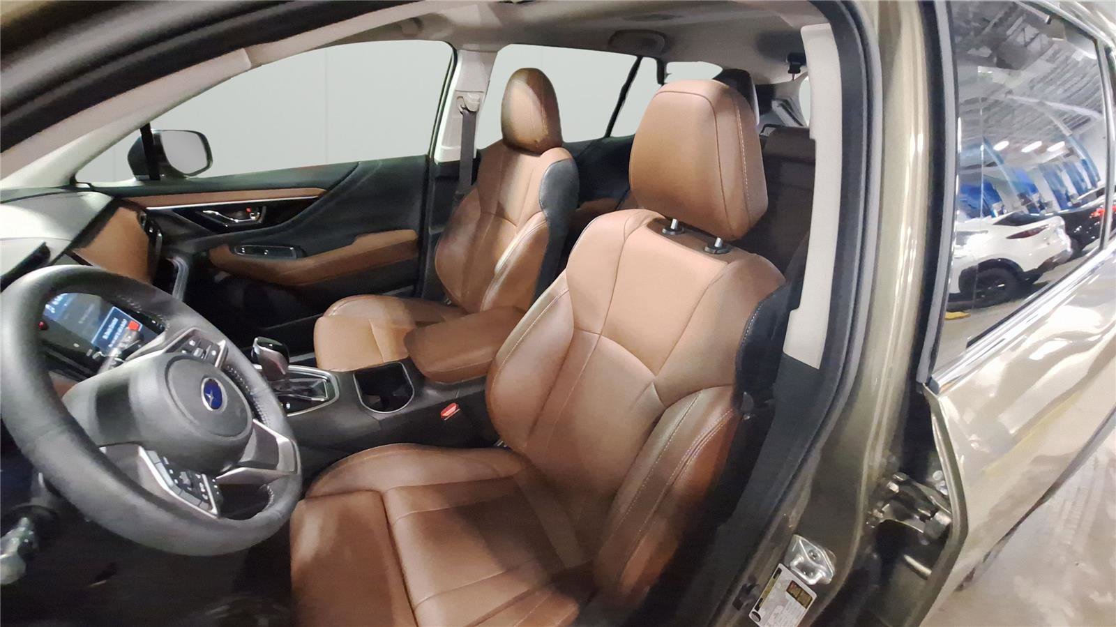 Used 2023 Subaru Outback Touring image 22