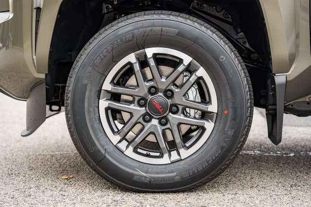 New 2025 Toyota Tacoma TRD Sport image 17