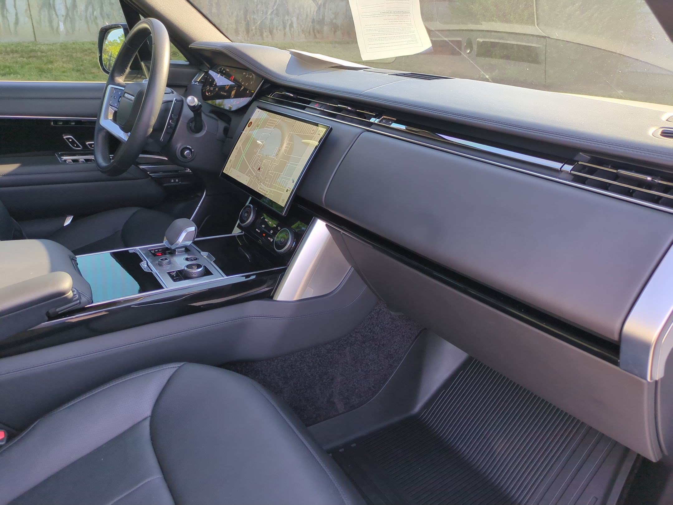 Used 2022 Land Rover Range Rover SE AWD/4WD image 35