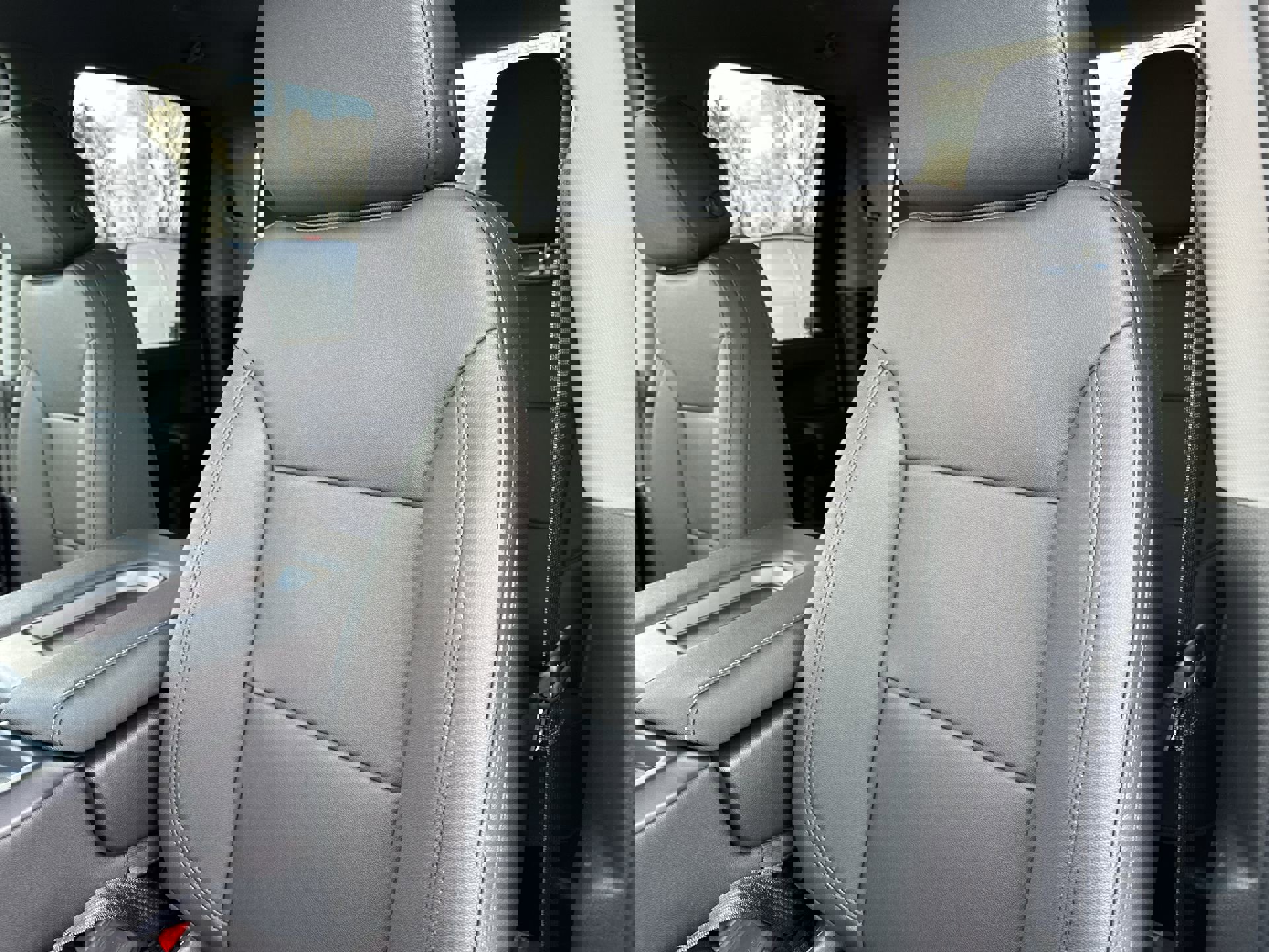 New 2026 GMC Sierra 2500 Pro w/ Convenience Package image 11