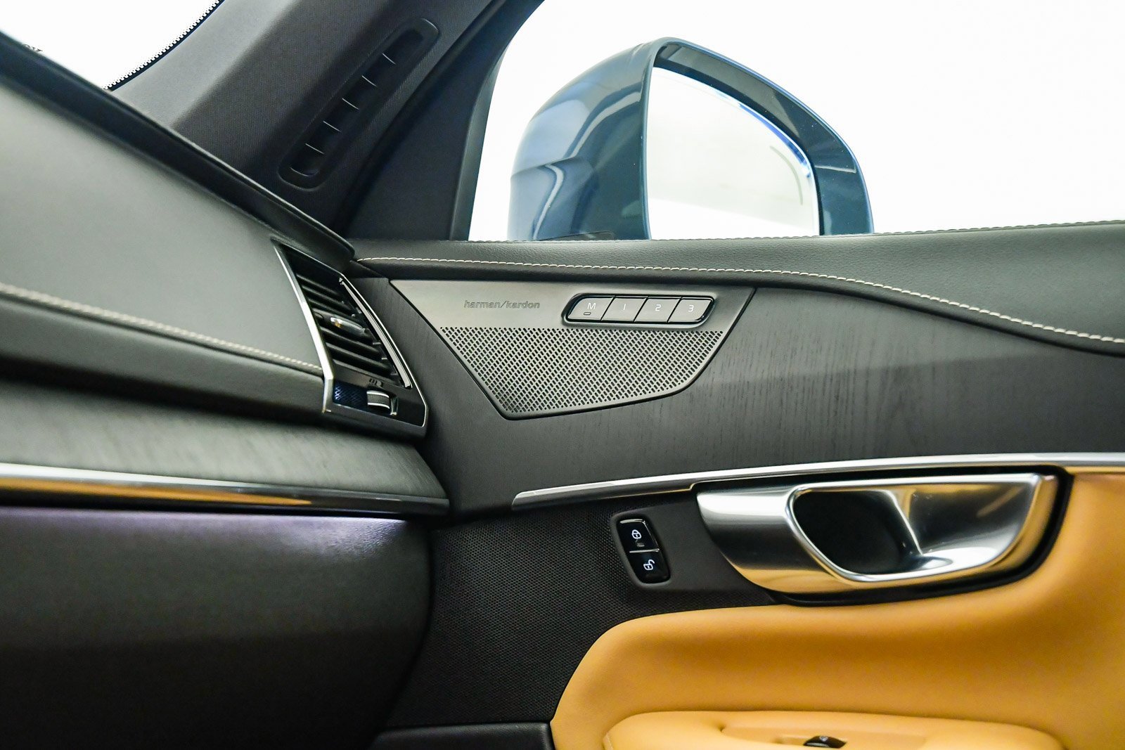 Certified 2022 Volvo XC90 T6 Inscription image 27