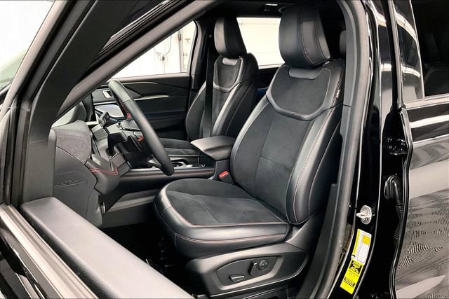 Used 2025 Ford Explorer ST w/ Sun And Sound Package AWD/4WD image 24