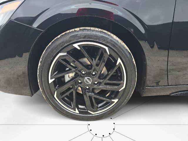 New 2027 Nissan Sentra SR w/ Floor Mat Package FWD image 33