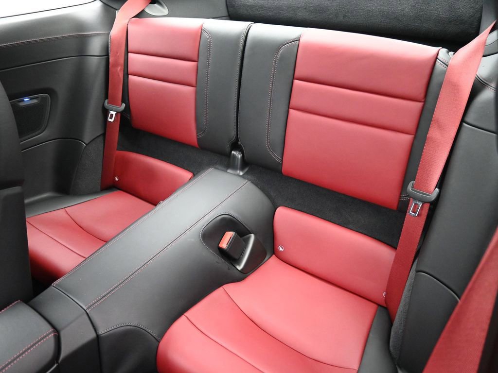 Certified 2023 Porsche 911 Carrera w/ Premium Package image 8