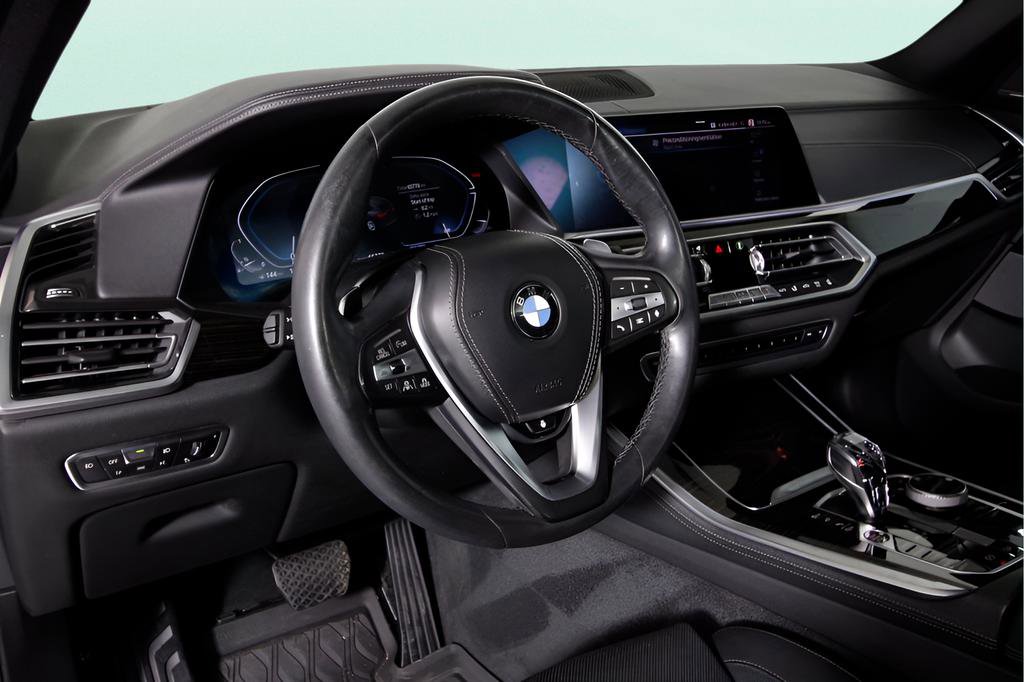 Used 2019 BMW X5 xDrive50i AWD/4WD image 18