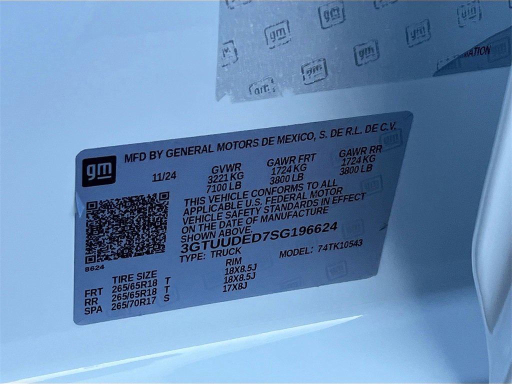 Used 2025 GMC Sierra 1500 SLT image 30