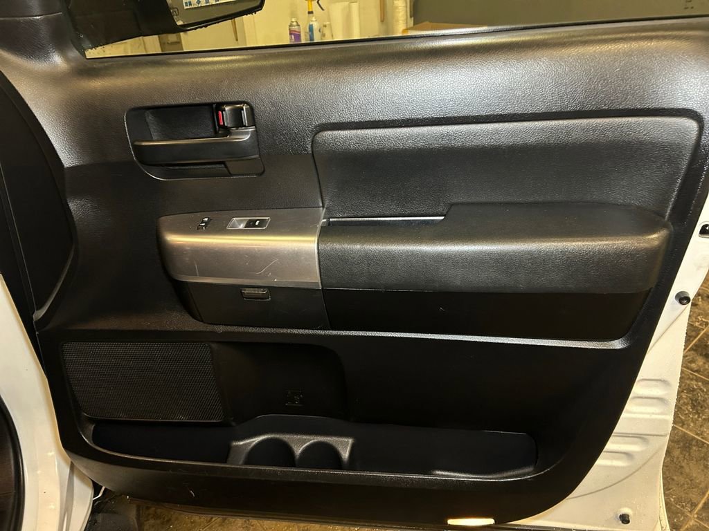 Used 2018 Toyota Sequoia TRD Sport image 16