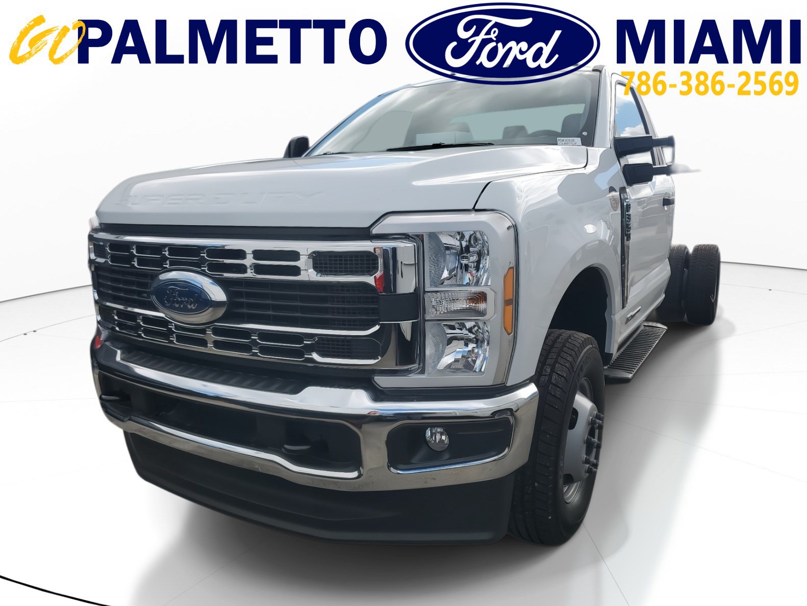 New 2024 Ford F350 XL w/ XL Chrome Package AWD/4WD image 2