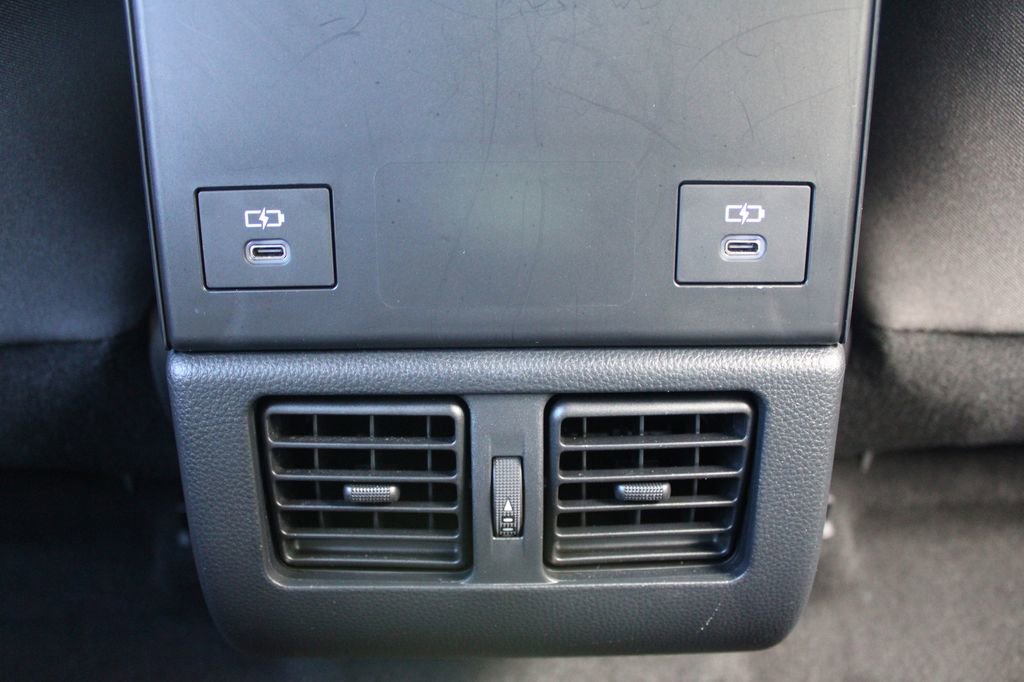 Used 2024 Subaru Solterra AWD/4WD image 15
