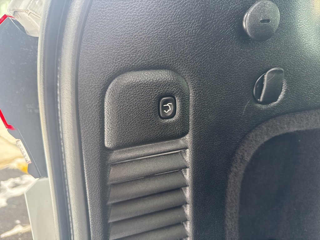 Used 2021 Jeep Grand Cherokee Trailhawk w/ Trailhawk Luxury Group image 19