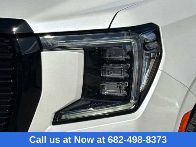 Used 2024 GMC Yukon AT4 w/ AT4 Premium Package image 4