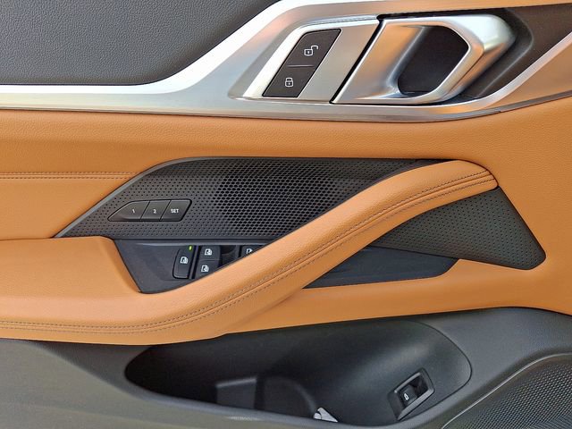 Used 2022 BMW i4 eDrive40 image 12