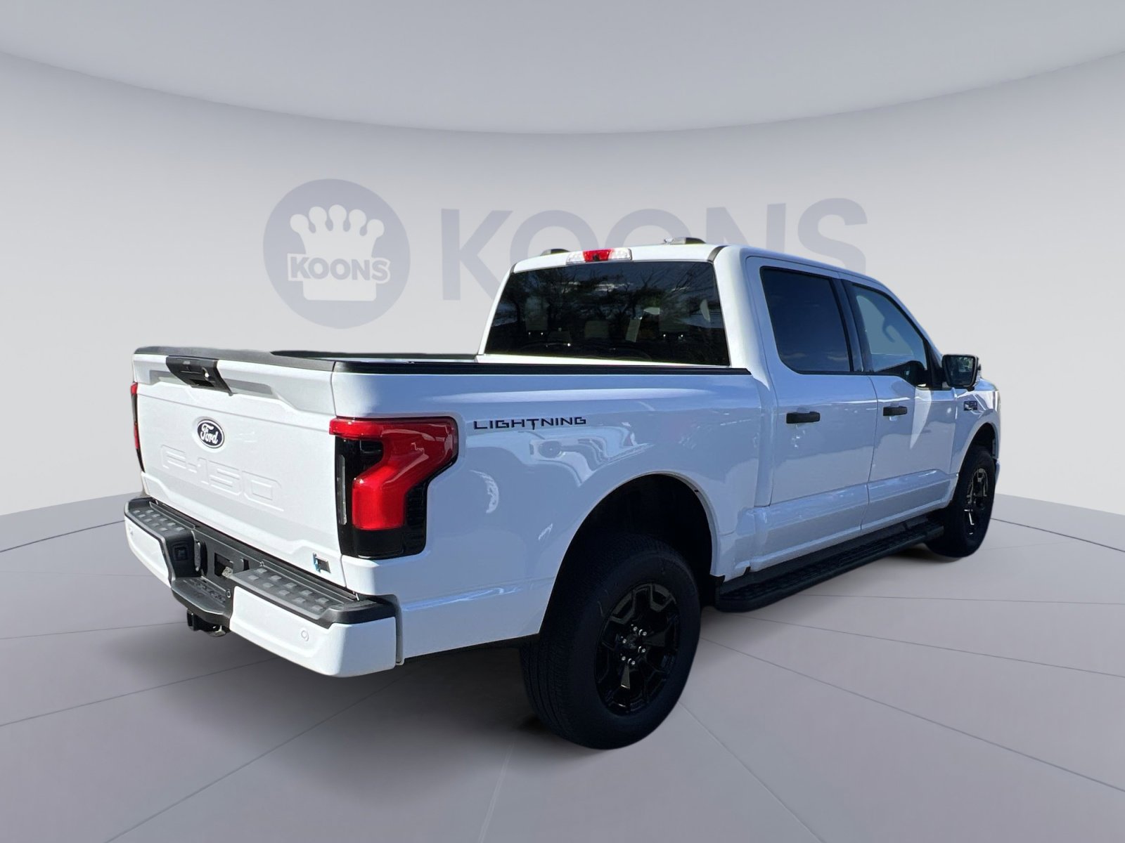 New 2025 Ford F150 Lightning XLT image 7