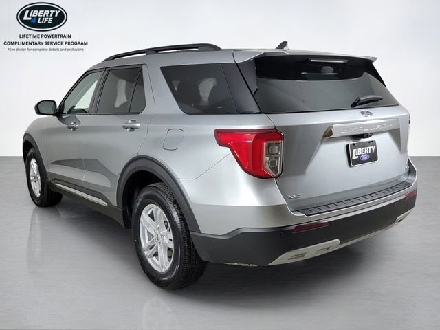 Certified 2024 Ford Explorer XLT w/ Equipment Group 202A AWD/4WD image 6