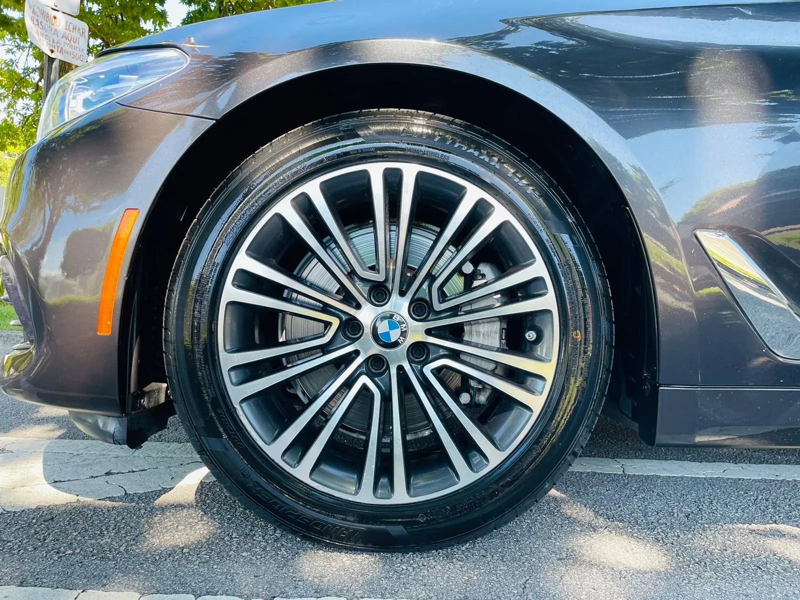 Used 2019 BMW 530i w/ Convenience Package image 15