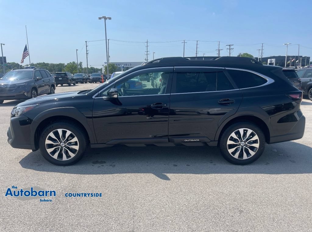 Used 2024 Subaru Outback Limited XT AWD/4WD image 2