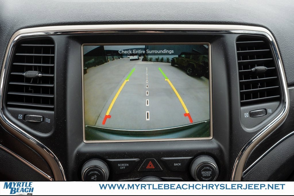 Used 2017 Jeep Grand Cherokee Limited image 22