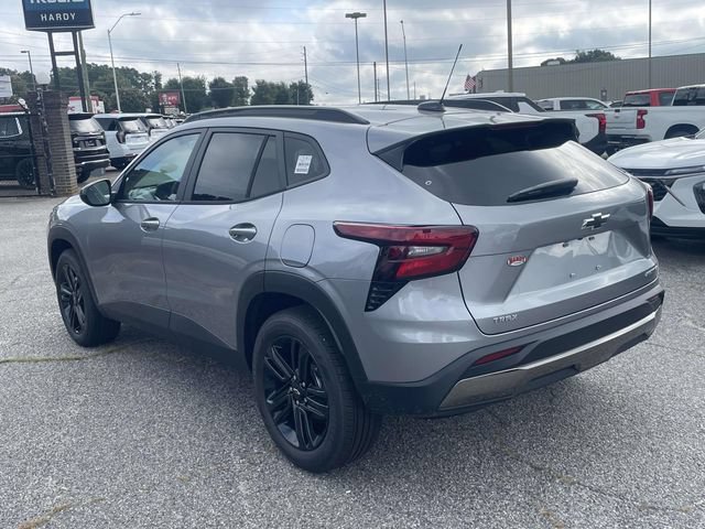 New 2026 Chevrolet Trax ACTIV w/ Sunroof Package FWD image 5
