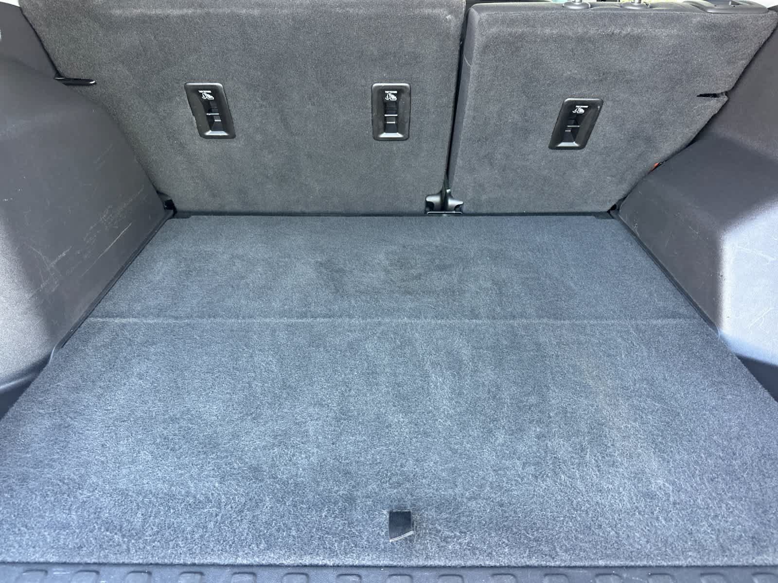 Used 2019 GMC Terrain SLE w/ Infotainment Package I FWD image 16
