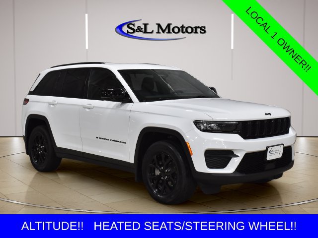 Used 2024 Jeep Grand Cherokee Altitude