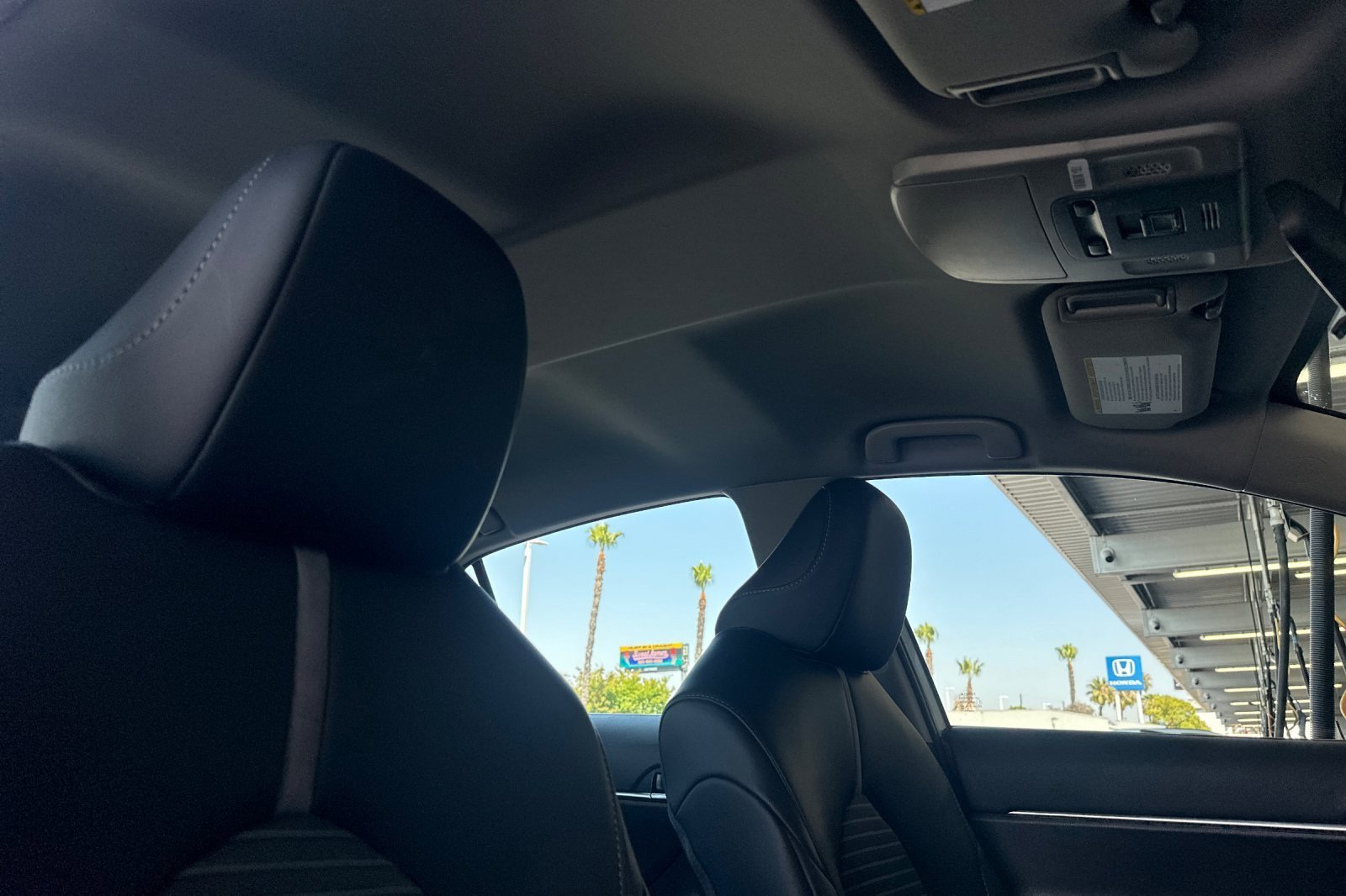 Certified 2024 Toyota Camry SE FWD image 15