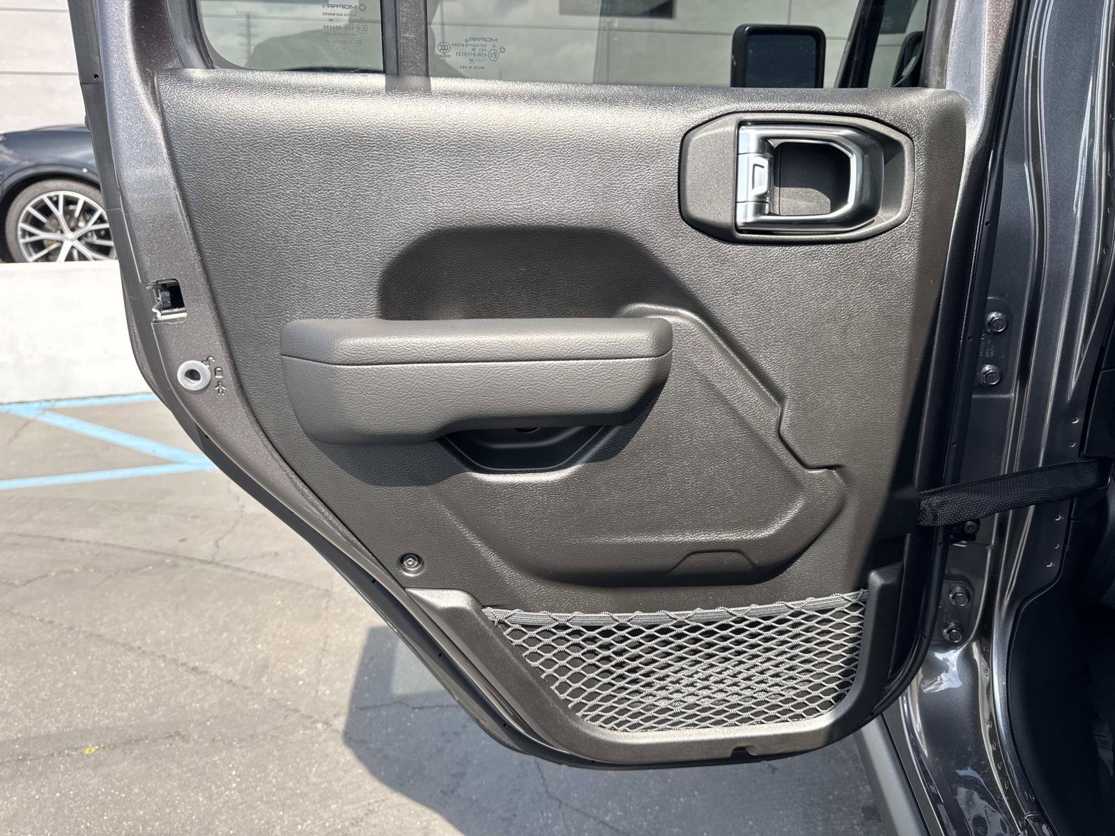 New 2026 Jeep Gladiator Rubicon w/ Steel Power Dome Hood Package AWD/4WD image 26