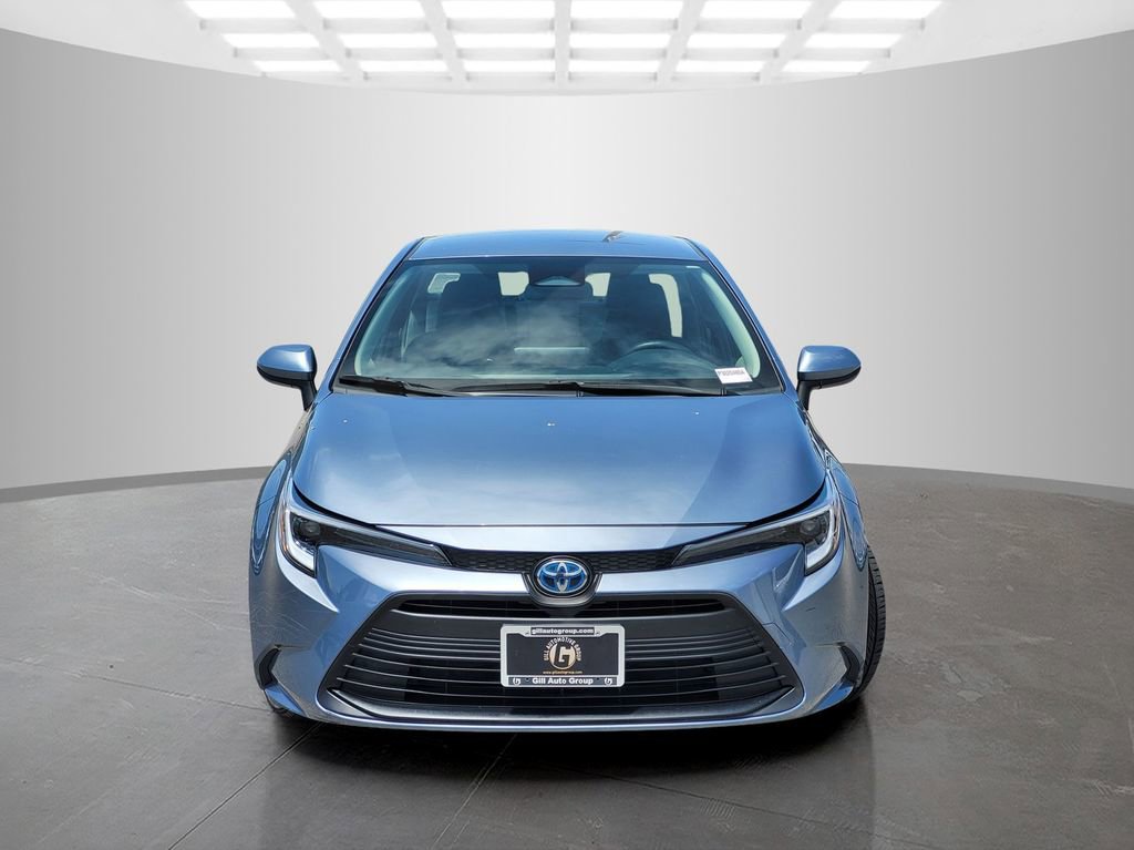 Used 2023 Toyota Corolla LE w/ Carpet Mat Package (TMS) FWD image 2
