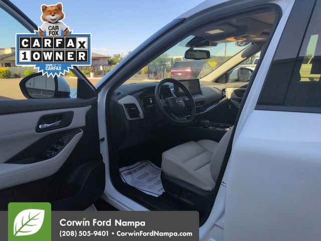 Used 2025 Nissan Rogue SL w/ SL Premium Package AWD/4WD image 9