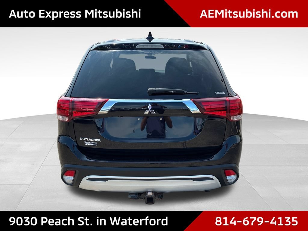 Used 2020 Mitsubishi Outlander ES AWD/4WD image 6