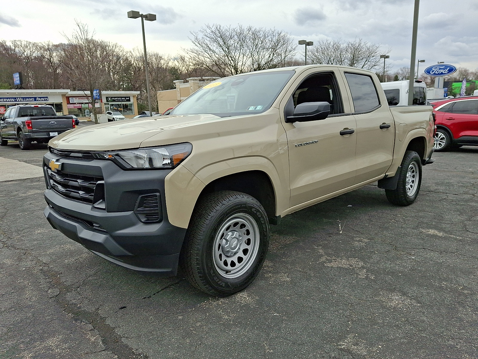 Used 2023 Chevrolet Colorado W/T image 3