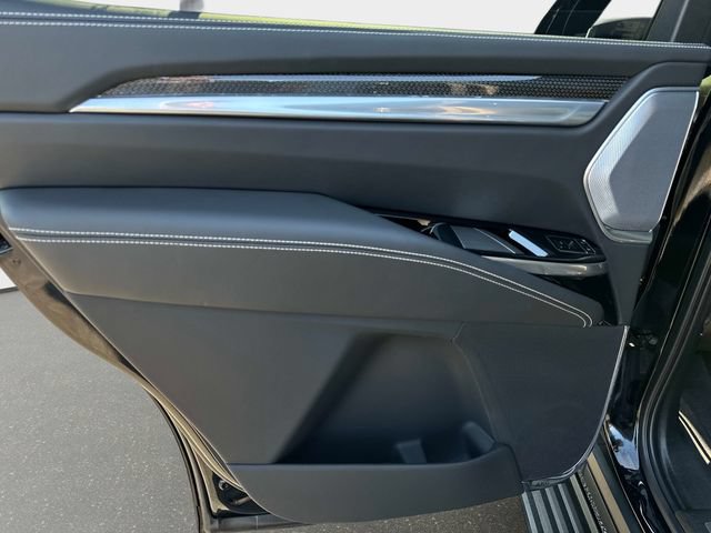 Used 2025 Cadillac Escalade V w/ LPO, ONYX Package AWD/4WD image 11