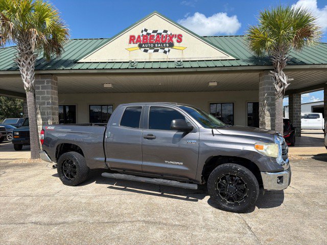 Used 2015 Toyota Tundra SR5 w/ SR5 Upgrade Package