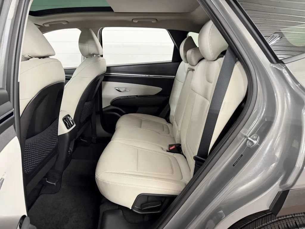 Used 2024 Hyundai Tucson Limited AWD/4WD image 33